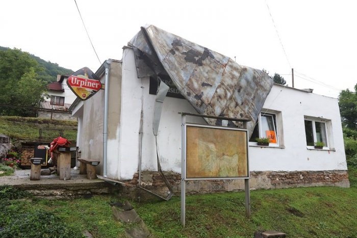 Ilustračný obrázok k článku Niektorí obyvatelia stredného Slovenska zostanú bez elektriny aj cez noc