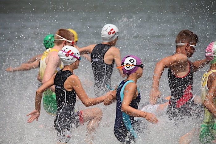 Ilustračný obrázok k článku Majstrovstvá Slovenska v akvatlone presunuli z Košíc na Šíravu