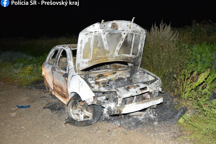 Ilustračný obrázok k článku Podivná letná zábava v známej osade pod Tatrami: Deti zrejme podpálili auto, FOTO