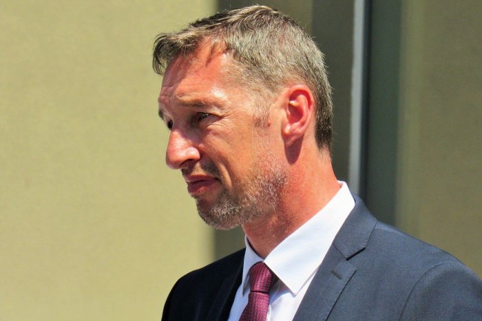 Ilustračný obrázok k článku Župan Majerský na facebooku kritizuje: Zmeny v pravidlách nevyzerajú férovo ani logicky!