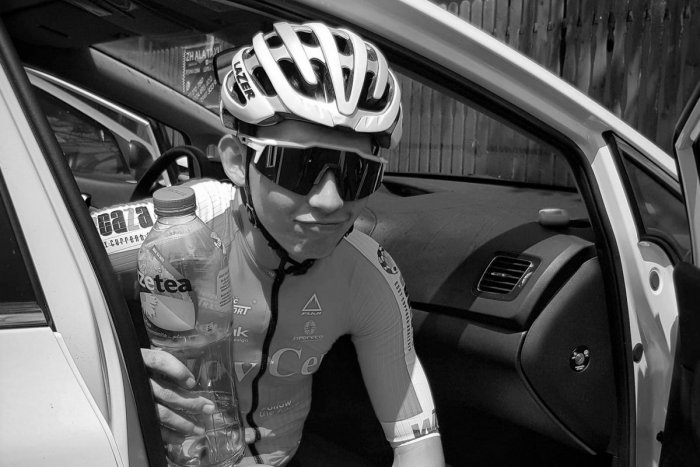 Ilustračný obrázok k článku Slová trénera 18-ročného cyklistu k jeho smrti na tréningu: K tragédii nemuselo prísť!