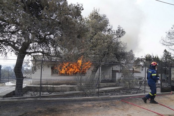 Ilustračný obrázok k článku Grécko je opäť na nohách: Na ostrove Eubója vypukol ďalší lesný požiar