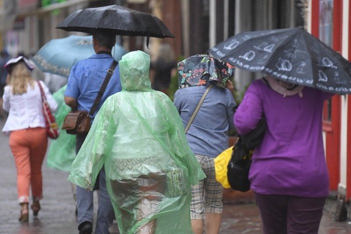 Ilustračný obrázok k článku Čakajte nepríjemné výčiny počasia: ČASY, kedy platia výstrahy po celom Banskobystrickom kraji