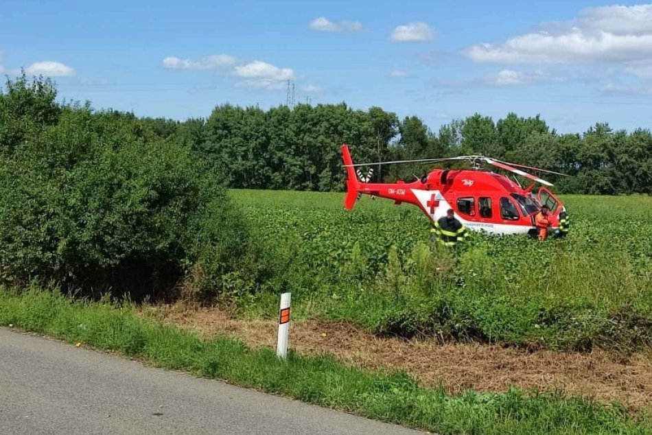 Ilustračný obrázok k článku Tragická čelná zrážka, pri ktorej sa zranili viacerí v aute: Zasahoval aj vrtuľník, FOTO