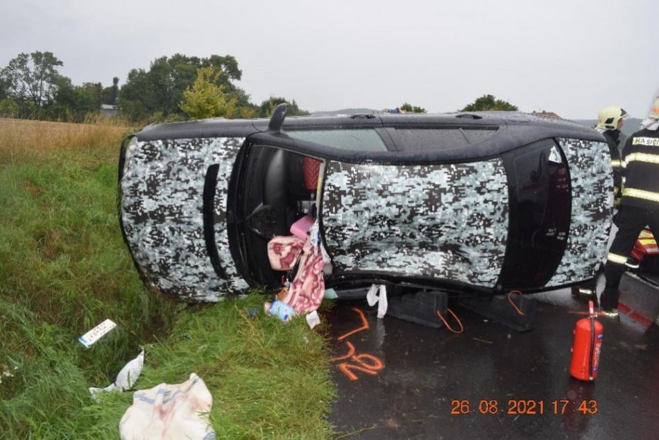 Ilustračný obrázok k článku Tragická nehoda na juhu Banskobystrického kraja: Dieťa prežilo, matka nie, FOTO