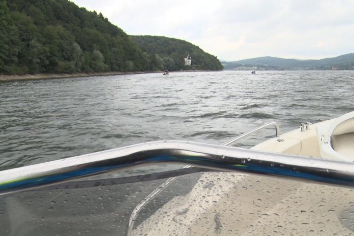 Ilustračný obrázok k článku Natália sa už domov nevráti, po mesiaci našli jej telo: Nevylúčili cudzie zavinenie!