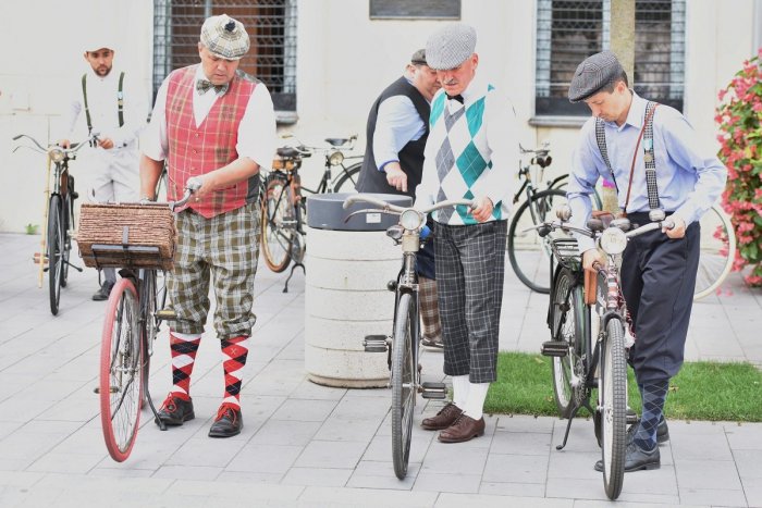 Ilustračný obrázok k článku Retro bicykle vyrazia do ulíc: Blíži sa Oponický pedál