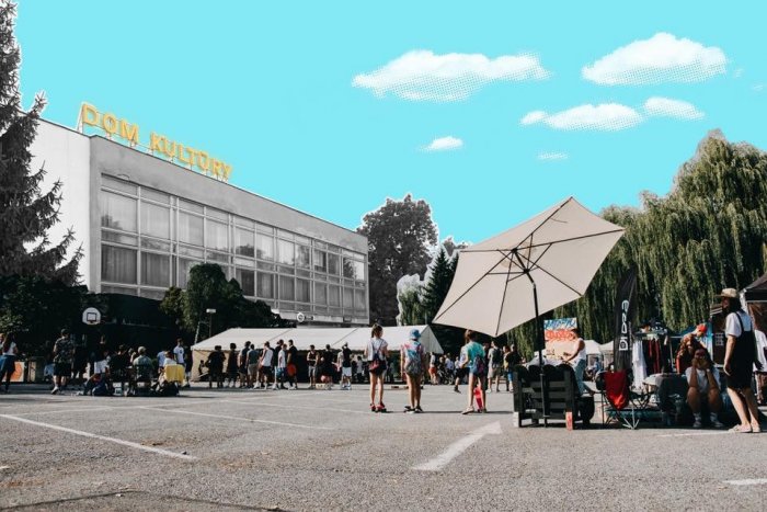 Ilustračný obrázok k článku Považskobystrická mládež to roztočí pred domom kultúry: PROGRAM na celý deň