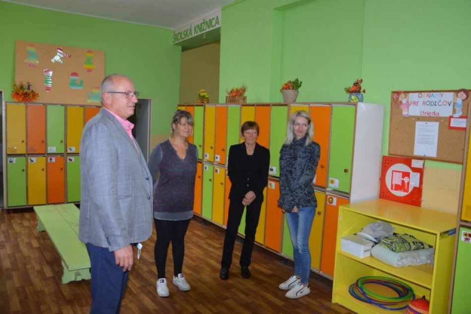 Ilustračný obrázok k článku Materská škola s novinkami: Školský rok začali vo vynovených priestoroch, FOTO