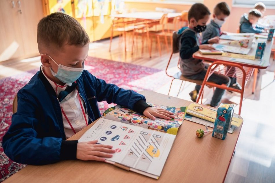 Ilustračný obrázok k článku Bystrica otvorila všetky svoje školy a škôlky: Problémy nenastali