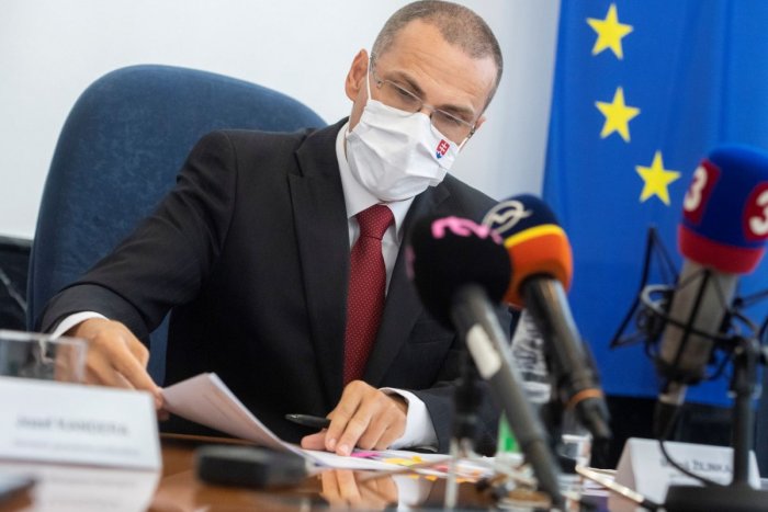 Ilustračný obrázok k článku Žilinka rázne na adresu premiéra: Nikdy nebudem štítom brániacim záujmy politikov