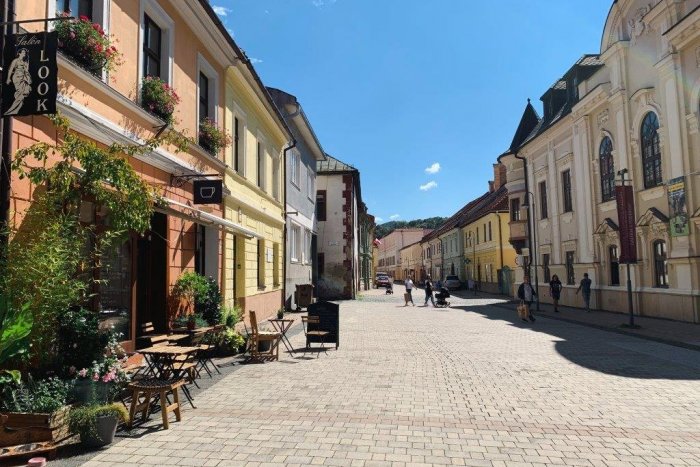 Ilustračný obrázok k článku Lazovná ulica bude hostiť nevšednú výstavu: Čo tam pribudne v najbližších dňoch?