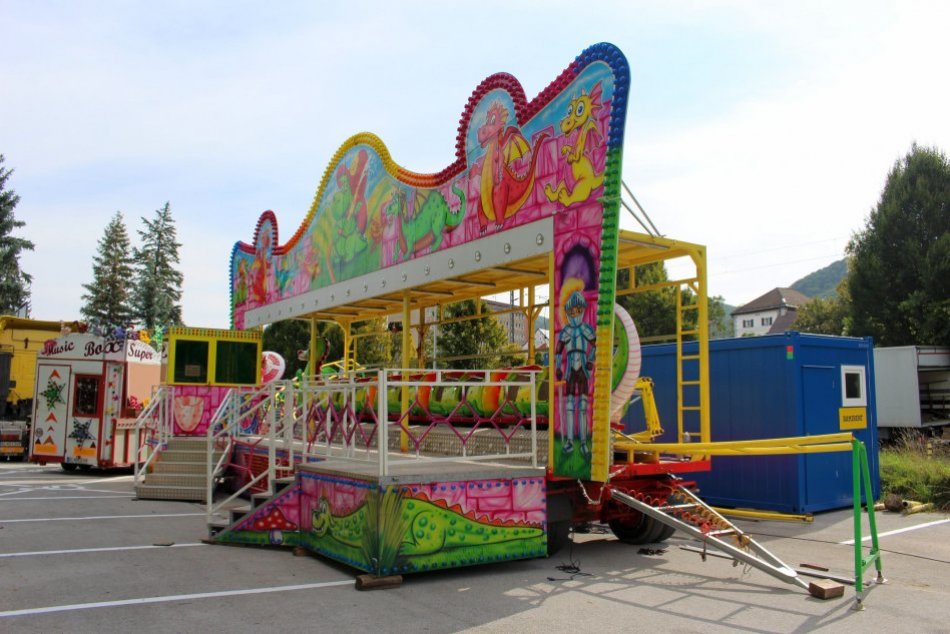 Ilustračný obrázok k článku Radvanský jarmok bude bez atrakcií: Paradoxom je, že v Bystrici chýbať nebudú, FOTO