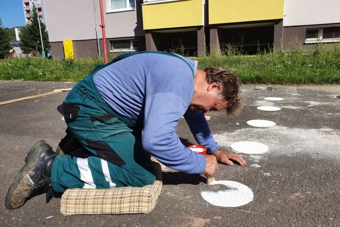 Ilustračný obrázok k článku V Liptovskom Mikuláši vzniká netypické ihrisko: Žiadne preliezačky na ňom nenájdete