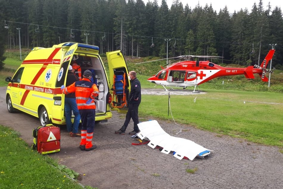 Ilustračný obrázok k článku Zásah leteckých záchranárov v Jasnej: Pomoc potreboval zamestnanec lanových dráh