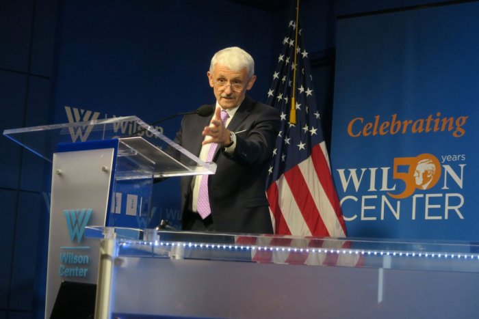 Ilustračný obrázok k článku Bývalý premiér sa zaradí medzi politickú špičku: Dzurinda bude RADIŤ Ukrajine!