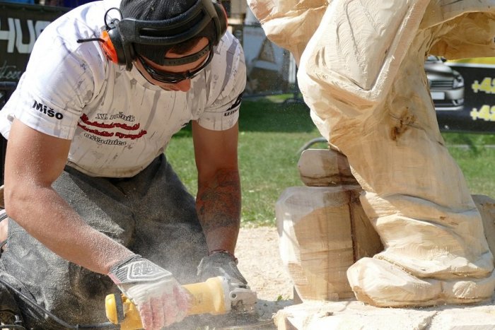 Ilustračný obrázok k článku V Jánskej doline sa stretnú rezbári: Inšpiráciou im má byť aj návšteva pápeža