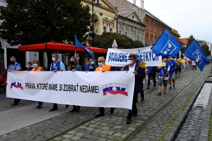 Ilustračný obrázok k článku Odborári chystajú PROTESTY, hrozí aj generálny štrajk. Do ulíc vyjdú aj v Košiciach