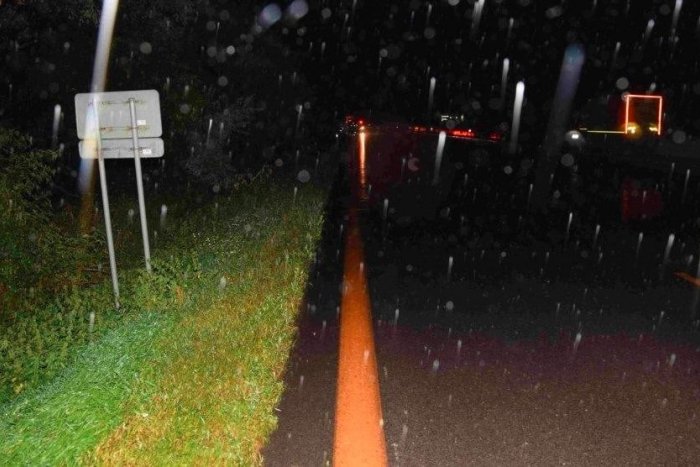 Ilustračný obrázok k článku TRAGÉDIA neďaleko Bratislavy:  Na DIAĽNICI zrazilo mladú ženu, ktorá vystúpila z auta