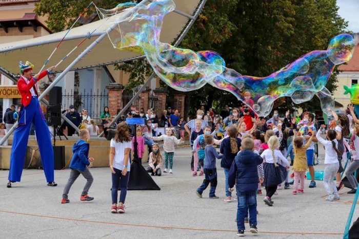 Ilustračný obrázok k článku Tempus Art v OBRAZOCH: Rožňava sa zmenila na umelecké javisko