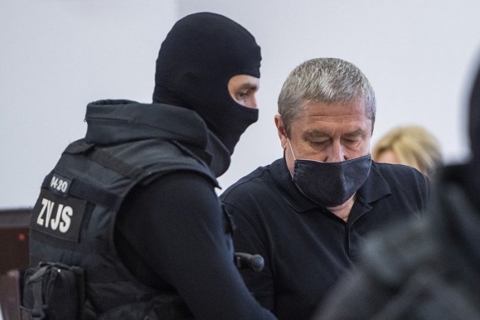 Ilustračný obrázok k článku Na bývalého špeciálneho prokurátora Kováčika podali ďalšiu obžalobu, opäť pre úplatok