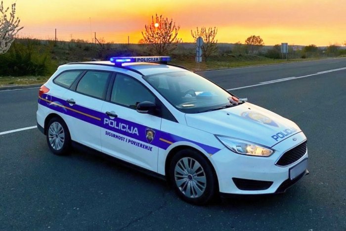 Ilustračný obrázok k článku SVET O SLOVENSKU: Bicyklovali sa v Chorvátsku, zomreli pod kolesami BMW