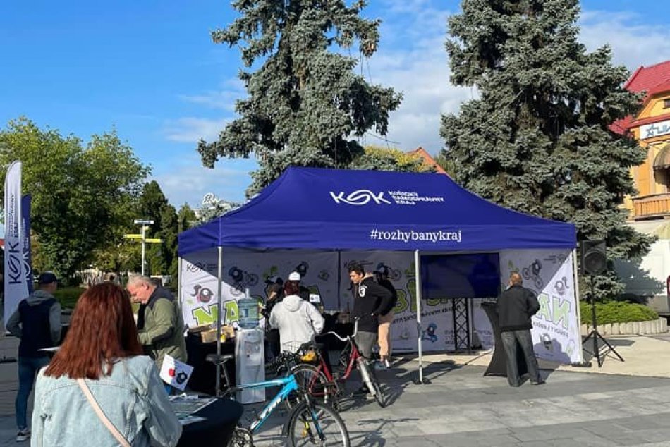 Ilustračný obrázok k článku Raňajky na námestí: Zdravé ovocie, voňavá káva a čaj pre každého