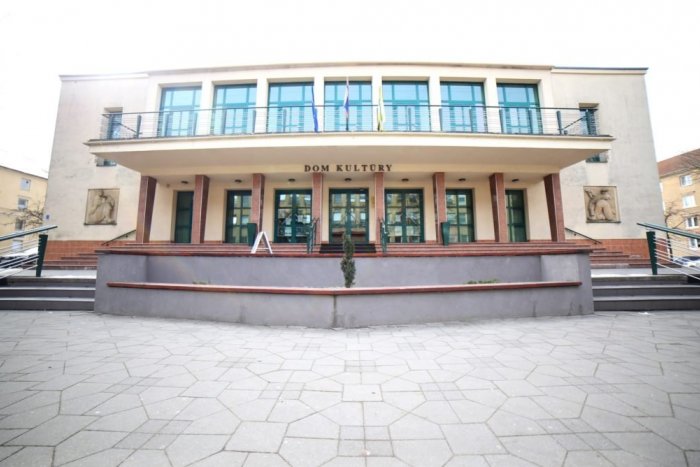 Ilustračný obrázok k článku Dom kultúry v Prievidzi chcú rekonštruovať: Čo všetko by chceli modernizovať?