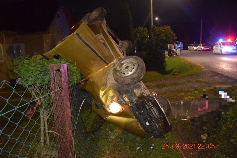 Ilustračný obrázok k článku ŠOKOVANÍ zostali aj krajskí policajti: Nabúral len 15-ročný opitý nevodič, FOTO