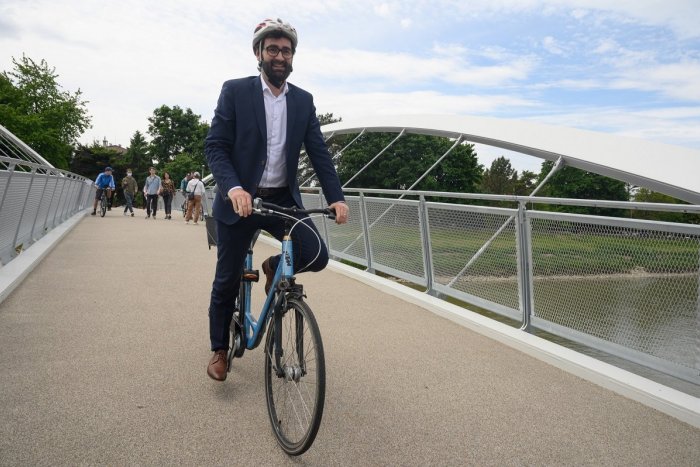 Ilustračný obrázok k článku Primátor sa pochválil úspechom: Nitra získala ocenenie Zlaté vedro