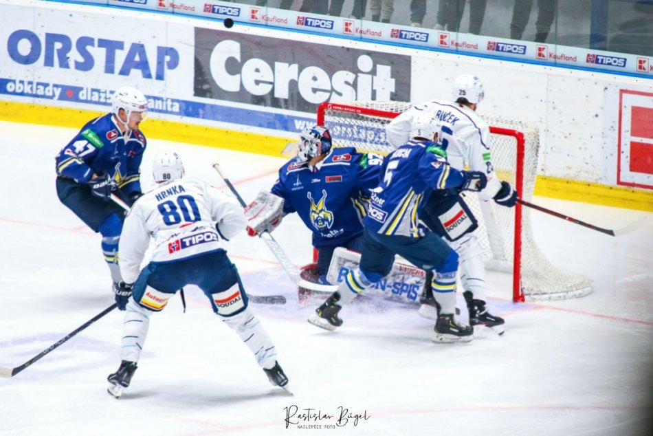 Ilustračný obrázok k článku Nitra je stále neporazená: Nováčika zdolala po samostatných nájazdoch, FOTO