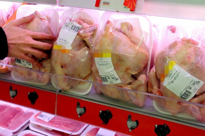 Ilustračný obrázok k článku Konsolidácia a transakčná daň sa premietnu do DRAHŠIEHO hydinového mäsa aj VAJEC