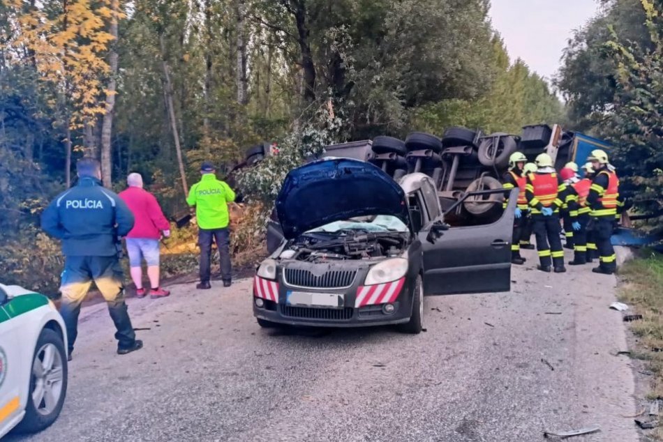 Ilustračný obrázok k článku Hrozná bilancia tragickej nehody: O život prišli ŠTYRIA ľudia, šesť sa zranilo