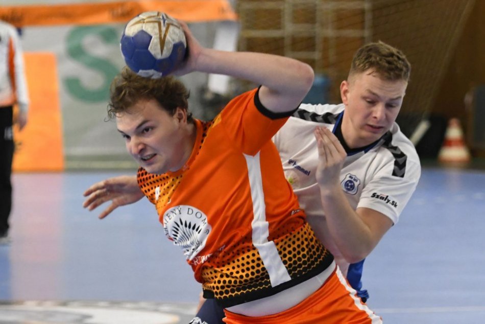 Ilustračný obrázok k článku Hádzanári zmazali vysoké manko: Z Modry napokon odišli bez bodov