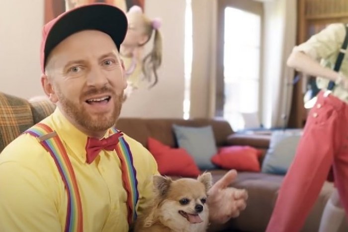 Ilustračný obrázok k článku Dohviezdil Jaroš medzi deťmi? Podporujete LGBT! Sme kresťania, vravia zhrozené mamičky