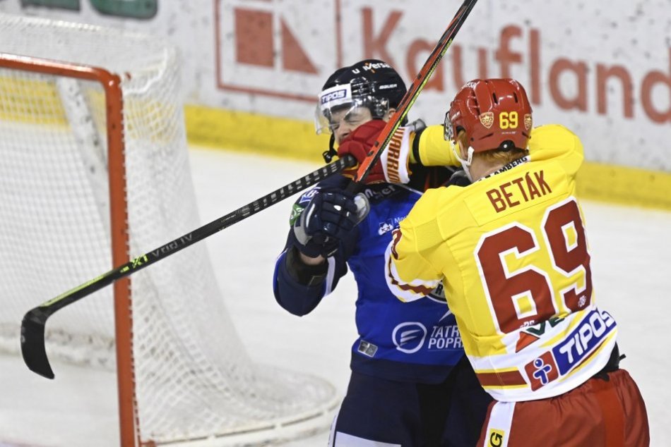 Ilustračný obrázok k článku Extraligové prekvapenie: Posledný Trenčín porazil lídra z Popradu, FOTO