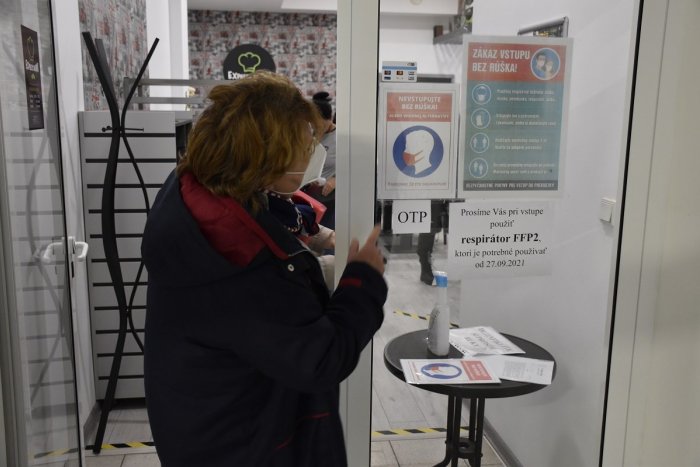 Ilustračný obrázok k článku Prievidza sa prepne do BORDOVEJ: Neočkovaní dostanú tieto ZÁKAZY