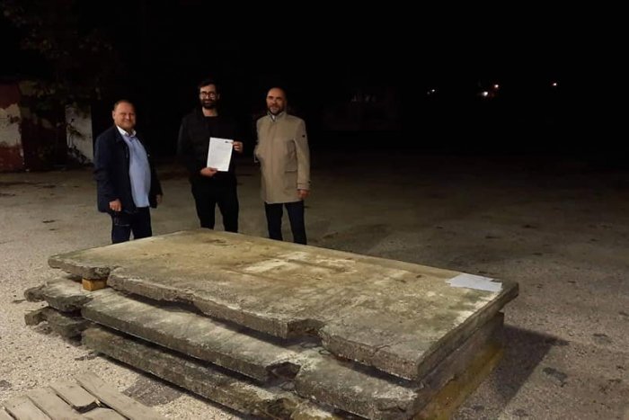 Ilustračný obrázok k článku Do Nitry priviezli časti Berlínskeho múru: Vytvoria z nich pamätník slobody