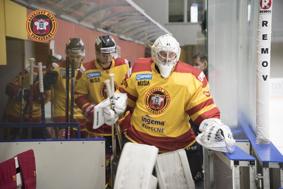 Ilustračný obrázok k článku Topoľčany so šiestou výhrou: Na domácom ľade porazili aj mladíkov zo SR 18