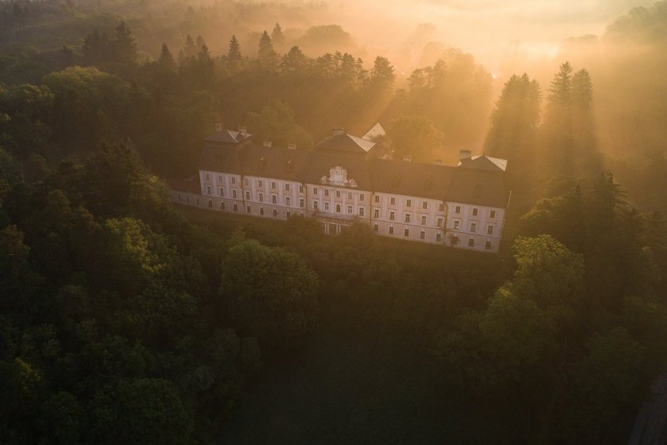 Ilustračný obrázok k článku Zábery, ktoré berú dych: TOTO sú najkrajšie fotografie z Nitrianskeho kraja