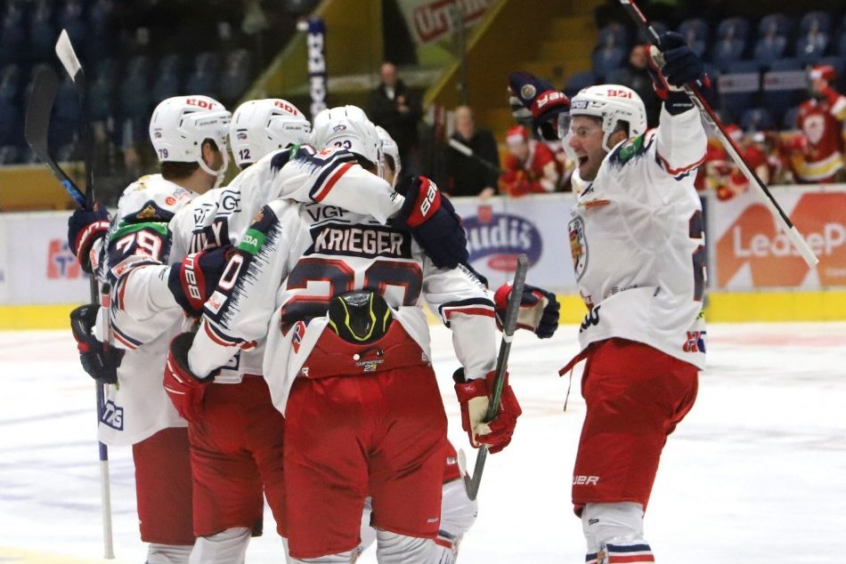 Ilustračný obrázok k článku Zvolenčania prišli o dvojgólový náskok: Víťazstvo nad Trenčanmi si však ustrážili