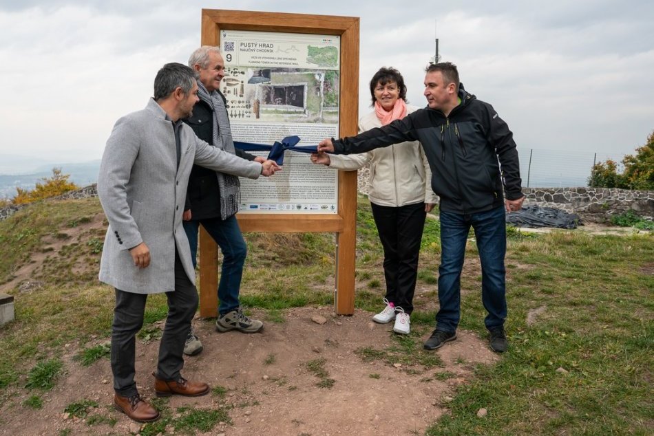Ilustračný obrázok k článku Na Pustý hrad vedie obnovený náučný chodník: Chystá sa aj atraktívna NOVINKA pre športovcov