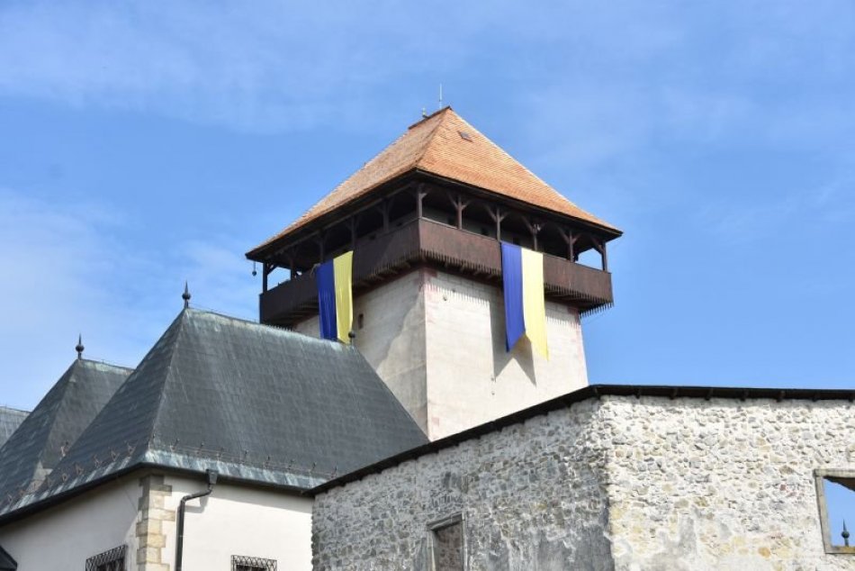 Ilustračný obrázok k článku Rekonštrukcie na Trenčianskom hrade: Vynovili tieto časti pamiatky, FOTO