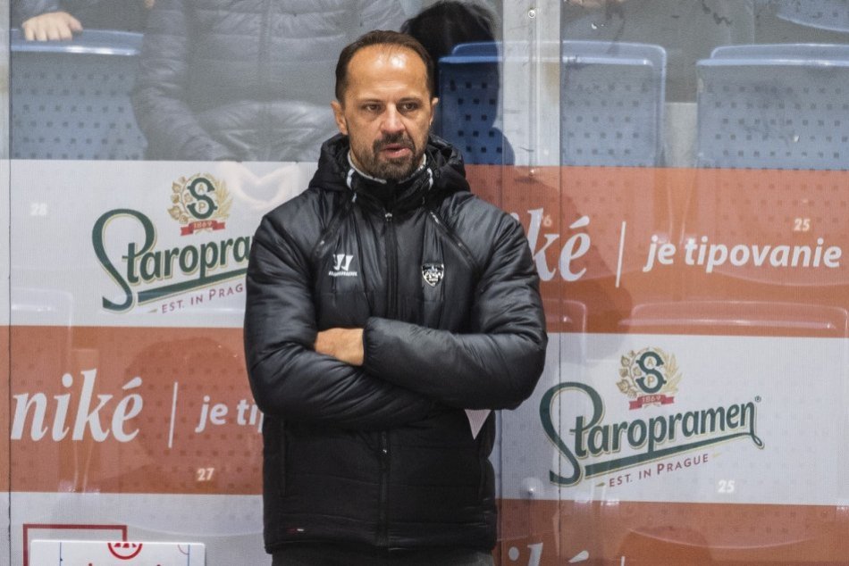 Ilustračný obrázok k článku Ján Pardavý je ODVOLANÝ! Dukla Trenčín chystá s novým trénerom aj hráčske zmeny