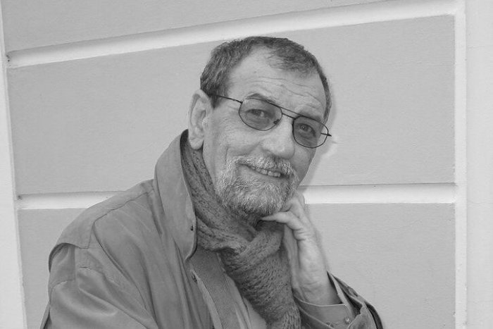 Ilustračný obrázok k článku Smutná správa: Zomrel slovenský režisér a dramaturg Peter Jozef Oravec