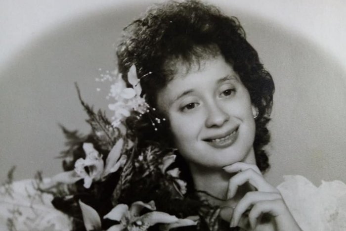 Na snímke je Majka na svadobnej fotografii (mala vtedy 24 rokov).