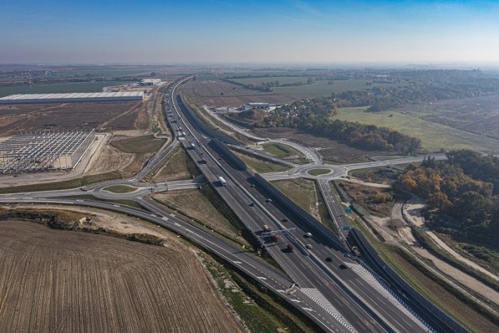 Ilustračný obrázok k článku Spása pre obce blízko Bratislavy: Spustili diaľničnú križovatku TRIBLAVINA