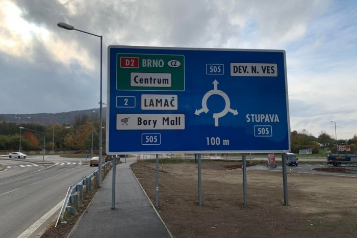 Ilustračný obrázok k článku Dopravná značka, ktorá ZABÁVA internet: Kde spravili majstri chybu?! FOTO a VIDEO