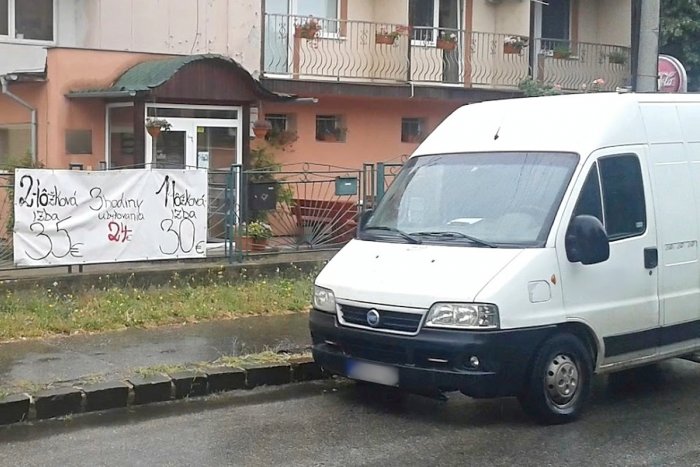 Ilustračný obrázok k článku Topoľčany obmedzia parkovanie dodávok na sídliskách: VYHRADILI im niekoľko lokalít