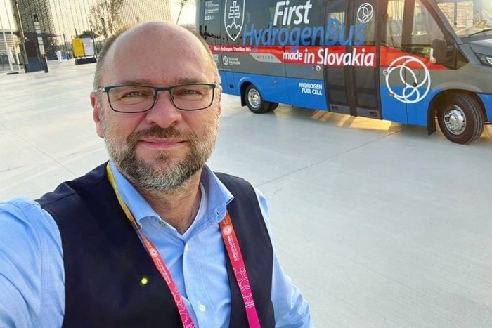 Ilustračný obrázok k článku Štátnym lietadlom do Dubaja LETELA aj Sulíkova dcéra: Zistili sme, prečo bola súčasťou delegácie